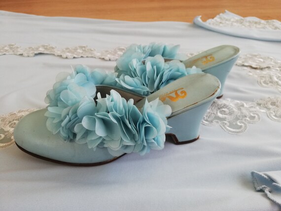 Vintage Set Blue Embroidery Nightgown Robe Peignoir Bridal Slippers Baby Blue 80s Etsy UK
