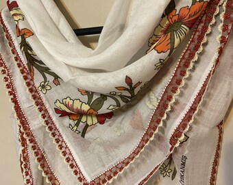 White Cotton Oya Lace Scarf Yazma