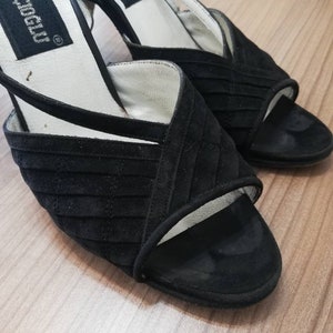 Vintage Heels Wildleder Schwarz Damenschuh