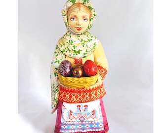 Stara, ręcznie malowana rosyjska drewniana lalka, figurka ludowa z lat 70. XX wieku