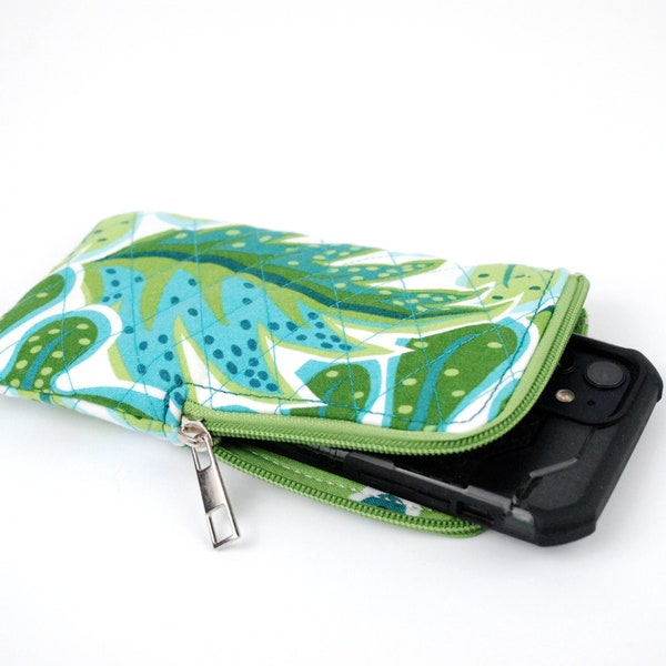 Custom Zipper Phone Pouch, iPhone 14 Pro Fabric Case, iPhone Pro Max phone pouch, Quilted  iPhone sleeve