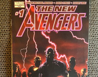 The New Avengers #1 (Very Fine/Near Mint; Primera Serie; Capitán América; Spider-Man; Glotón; Invasión secreta; Marvel Comics; 2005)