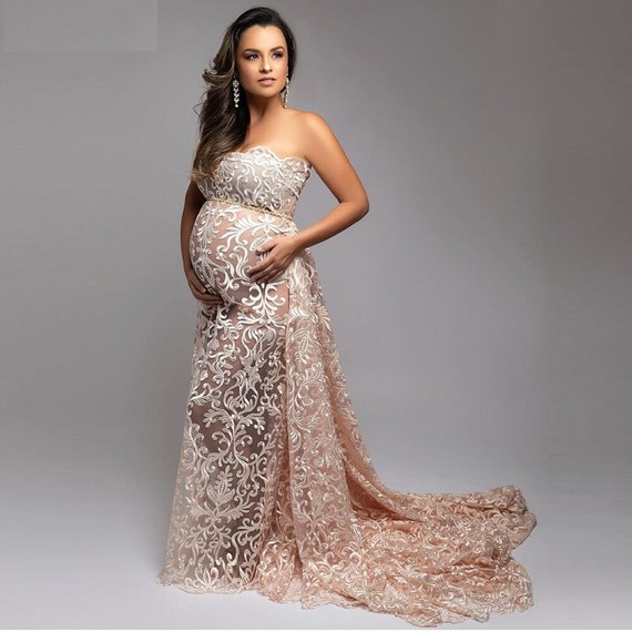 Evening dresses best sale for pregnant women