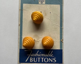 Set of 3 carded Butterscotch  Bakelite Buttons Vintage