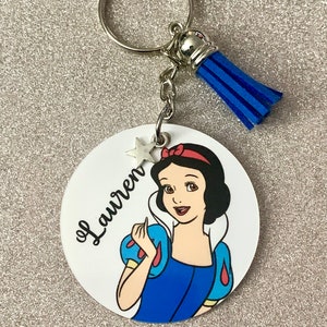 Branca de Neve! Chaveiro personalizado inspirado na Disney. Presente de novidade feito à mão!