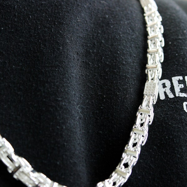 Iced Out Moissanite Silver Chain Necklace - Make a statement with this hip hop chain that is not only stylish but will also add some dazzle