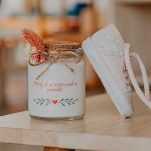 Vela con tapón de corcho personalizada amante/niñera/atsem 200ml con flores secas transparentes