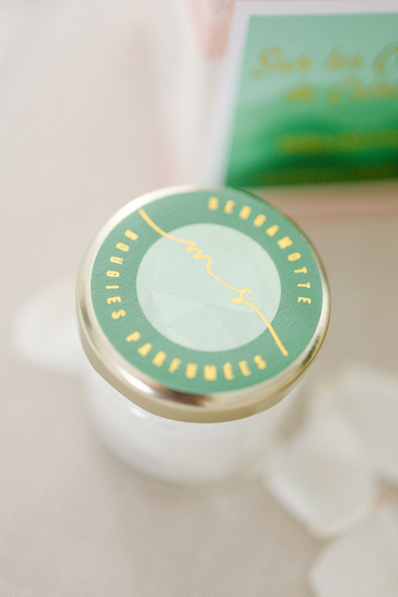 Bergamotte decorative natural gourmet scented candle image 3