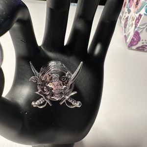 Skull with swords SNAP (base sold separately)