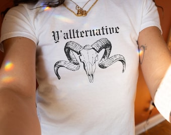 Camiseta de bebé Yallternative, camiseta Yallternative, camiseta de vaquera, camiseta de vaquera gótica, camiseta del oeste, camiseta de bebé gótica, camiseta gótica, camiseta de bebé Y2K