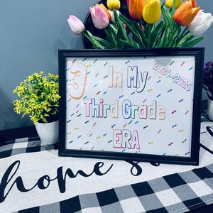 Coloré À l'époque de la troisième année, photos personnalisées de la rentrée des classes, affiches murales imprimables, décoration d'école à la maison pour enfants