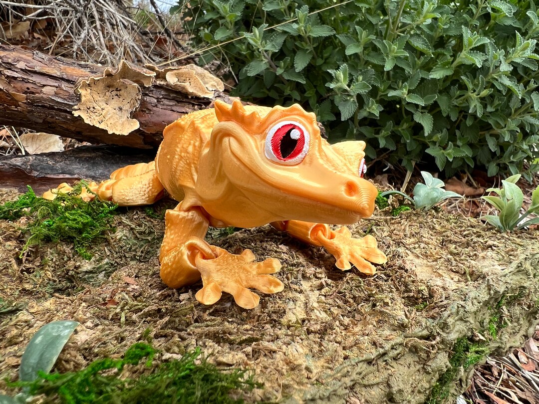 Ruby Crested Gecko 3D Printed Toy by Matmire Makes Etsy Australia
