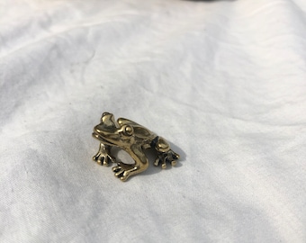 Vintage Cute Small Brass Frog