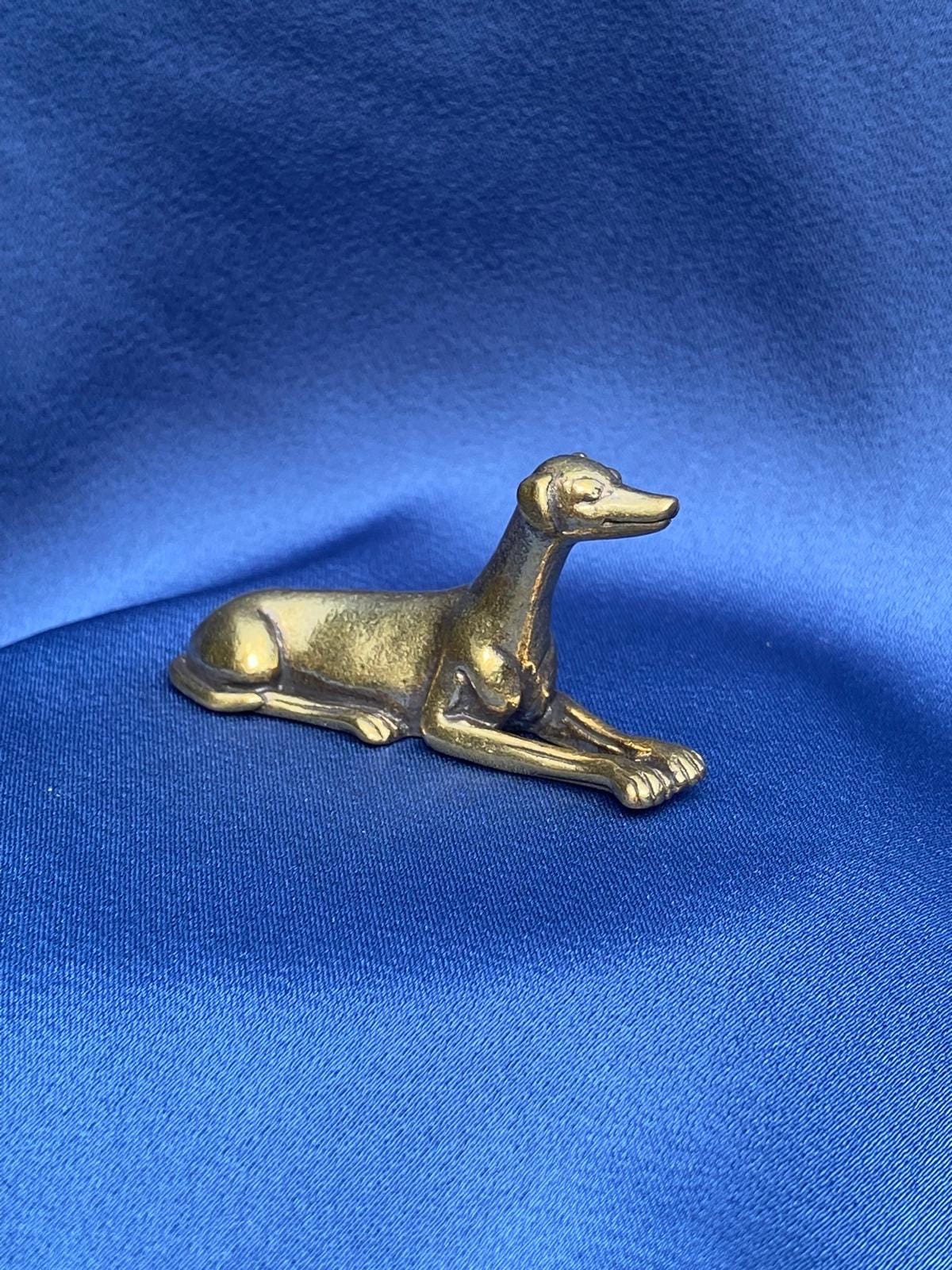 ヴィンテージ真鍮製グレイハウンド狩猟犬 - Etsy 日本