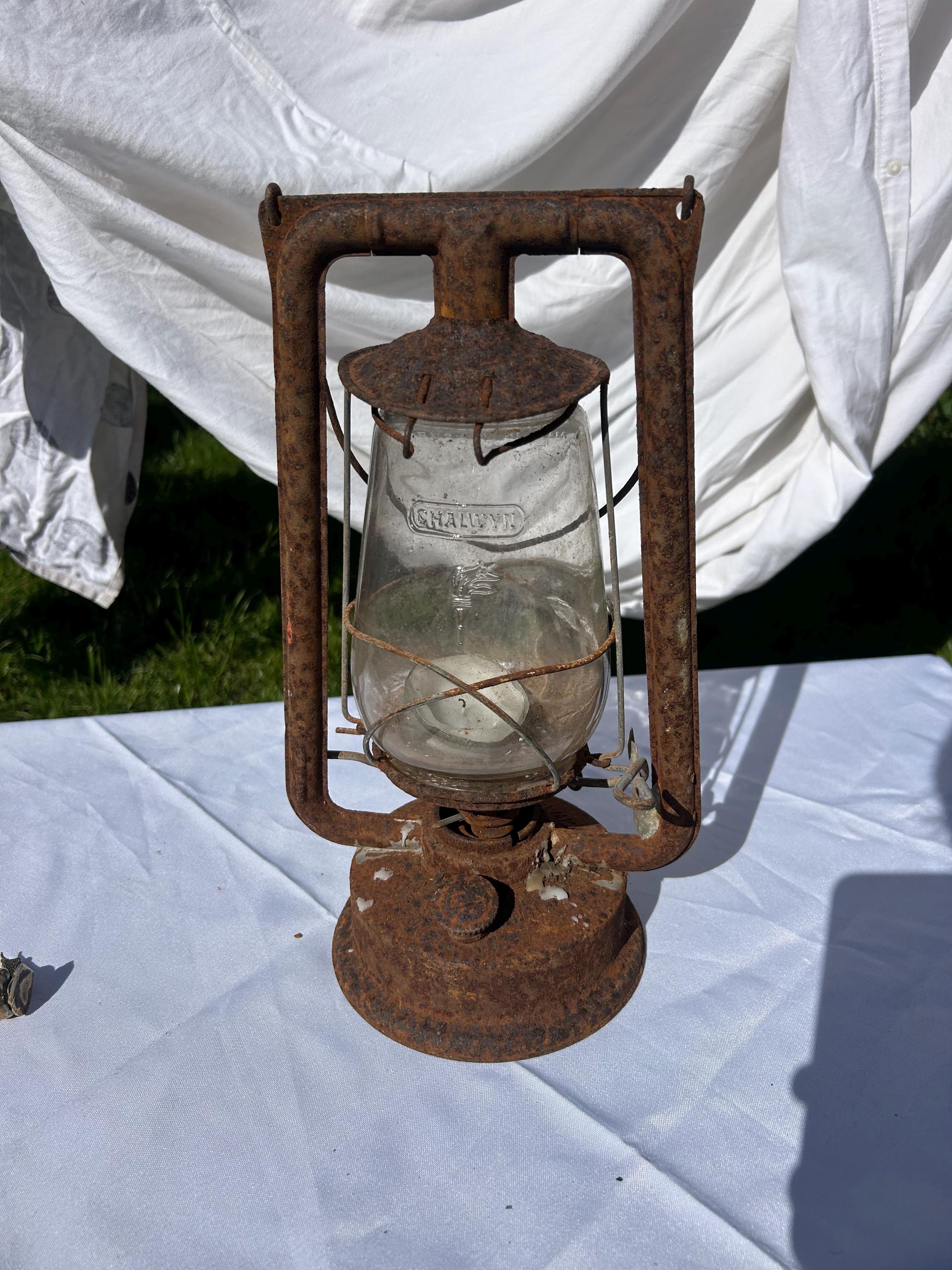 Vintage Chalwyn Hurricane Lantern – Rustic Collectible Oil Lamp - Etsy