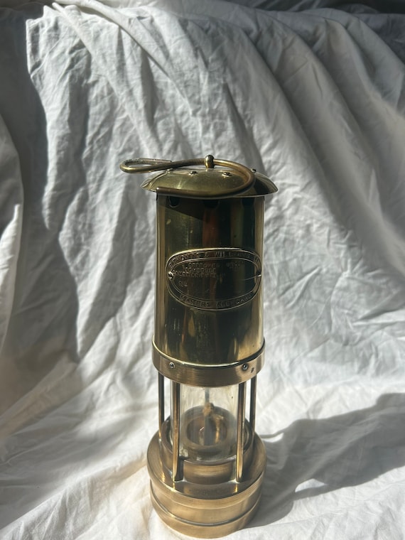 Vintage E Thomas and Williams Aberdare Brass Miners Lantern