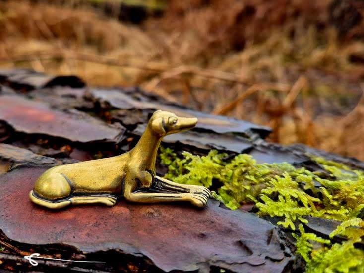 ヴィンテージ真鍮製グレイハウンド狩猟犬 - Etsy 日本