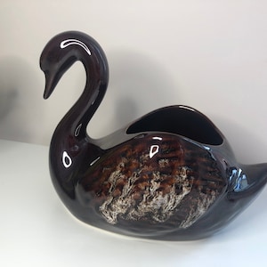 Vintage Treacle Glaze Kernewek Pottery Swan Planter