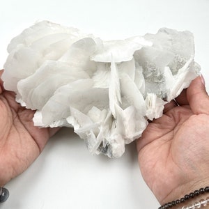 White Bladed Calcite UV Reactive