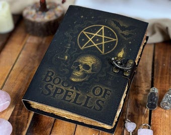 Libro de hechizos de cuero hecho a mano: Grimorio de brujería gótica, diario pagano