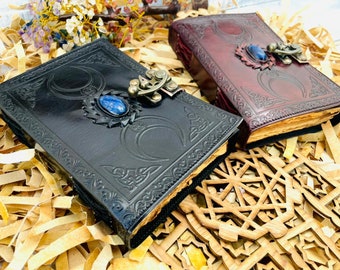Book of Shadows-set: leren notitieboek met lapis lazuli, papier met deckle-rand