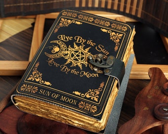 Triple Moon Goddess Grimoire Journal: Vintage Spell Book of Shadows (7x5 Inches)