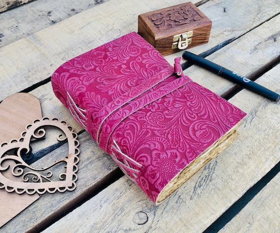 Handcrafted Vintage Leather Journal with 200 Antique Paper Sketchbook  Notebook