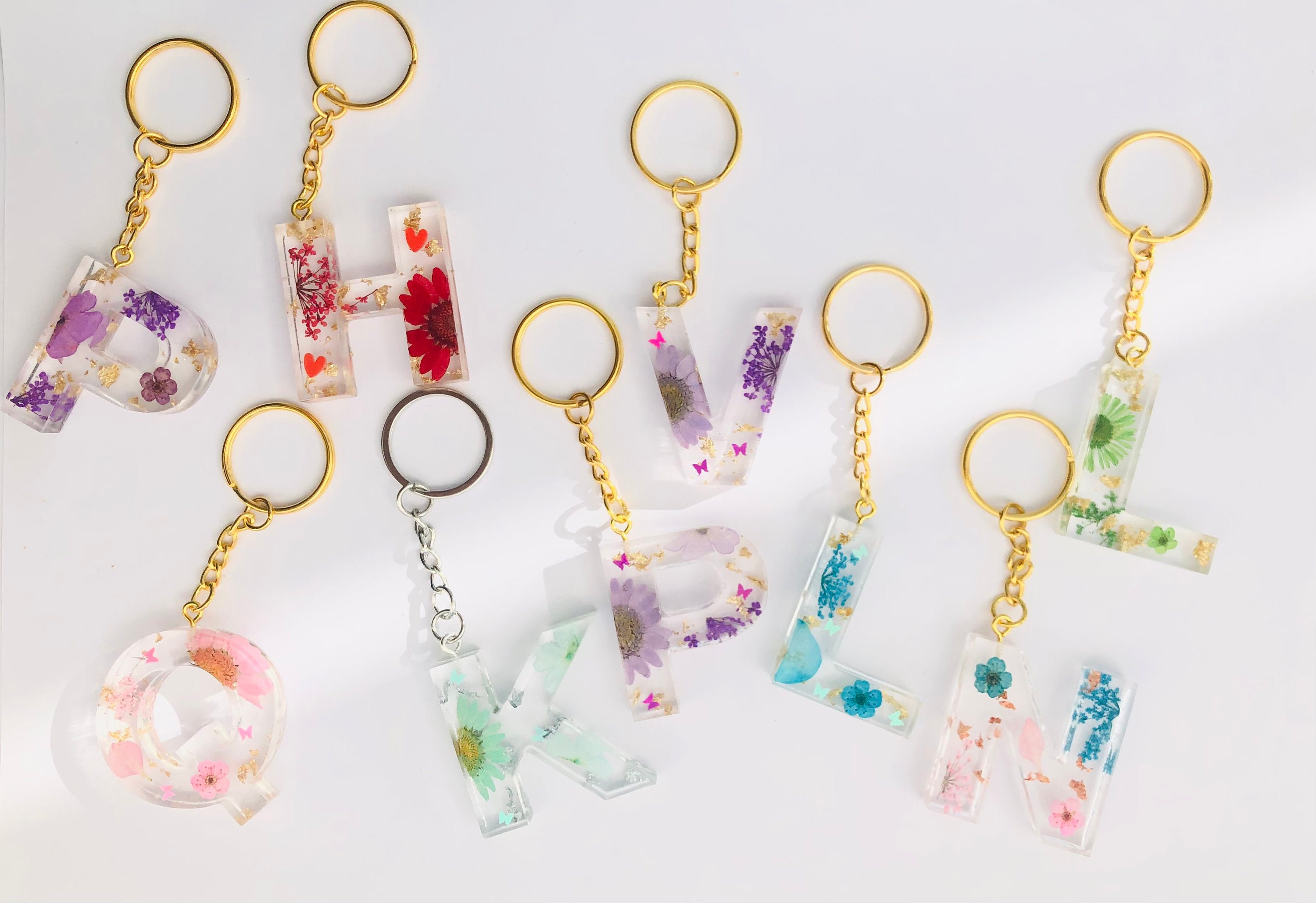 PERSONALISED FLOWER KEYRING Resin and dried flower keychain Etsy