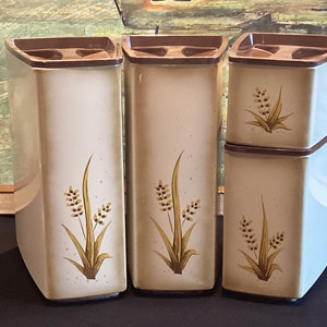 Set Of 4 Vintage GSW Canada Kitchen Canisters Perfect Addition To A Retro MCM Kitchen Look