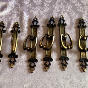 Amerock Drawer Pulls And Handles 2 Different Styles To Choose From