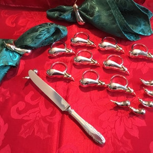 Silver Plated Napkin Rings And Knife Rests Tableware Dining Ware Eggplant Shaped 11 Rings 6 Rests/Dinnerware/Holiday Ware / Occasions/ Xmas