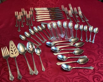 53 delar av International Silver Company silverpläterat bestickset fint formellt mönster