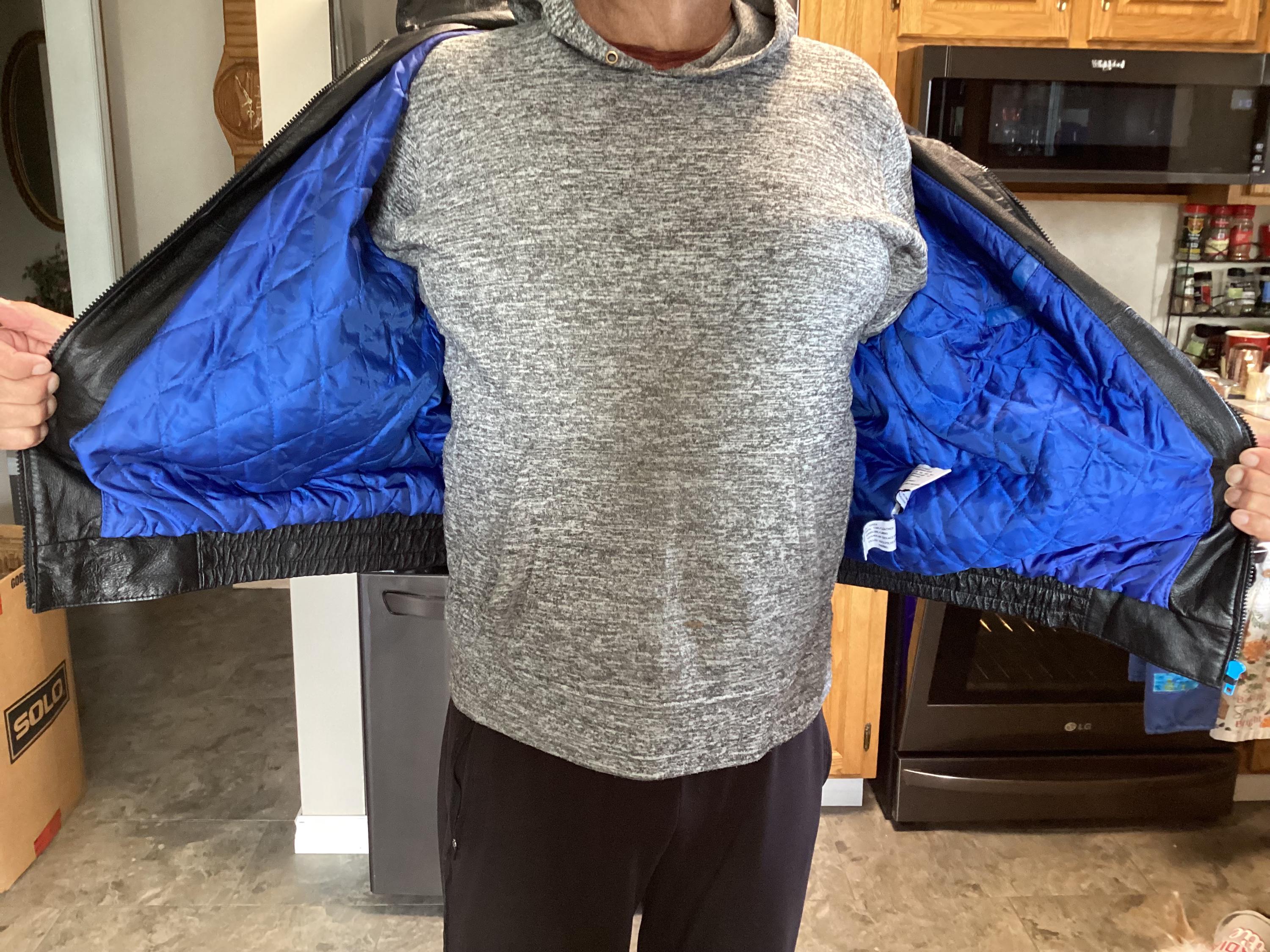 Toronto Blue Jays Looney Tunes Tasmanian Devil Leather Jacket Rare Toronto Blue Jays Looney Tunes Tasmanian Devil Leather Jacket Rare