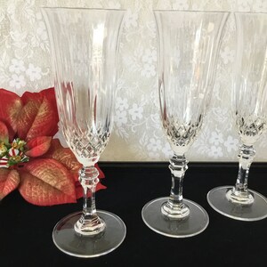 Elegant Set Of Vintage Crystal Champagne Flutes Set Of 4 Barware Drinkware Bar Cart Champaign Flutes Dining Ware Bild 3