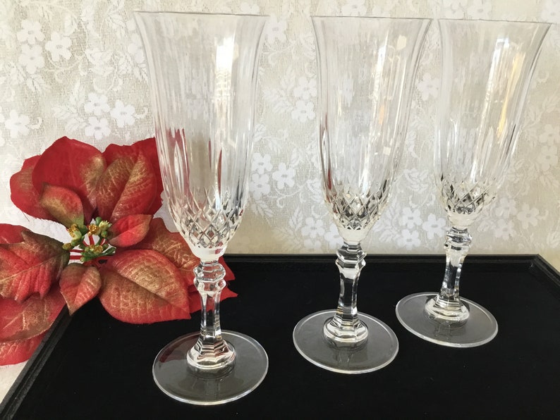 Elegant Set Of Vintage Crystal Champagne Flutes Set Of 4 Barware Drinkware Bar Cart Champaign Flutes Dining Ware Bild 3