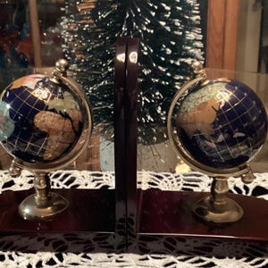 Buchstützen Rosenholz Mit Bunten Detaillierten Globen Weltkarte Atlas Büro Bibliothek Tolles Geschenk Lese Bücher Schlafzimmer Wohnkultur Vater Selten