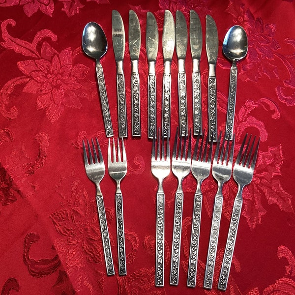 Costellano Pattern National Stainless Steel Korea 5 Roses Running Down The Handles Cutlery Silverware Flatware Dining Ware