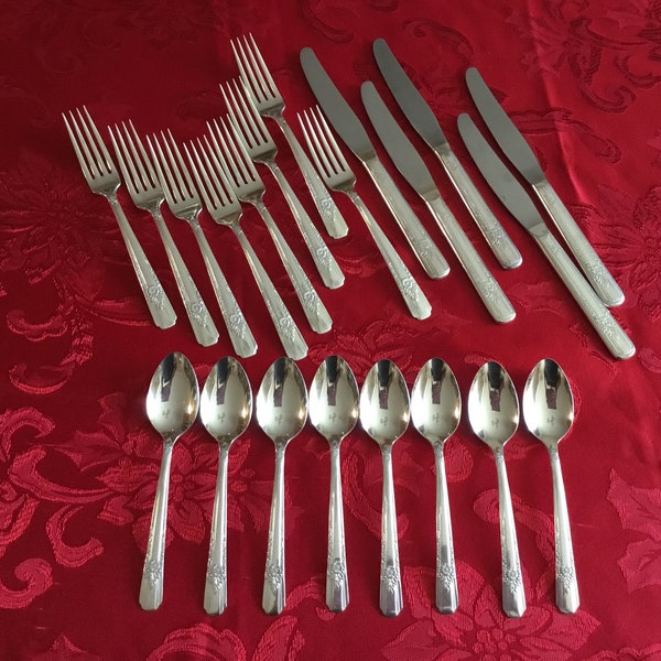 Larose/ Carlton Silver Plated Flatware Rose Pattern Sold In Sets Of 8 Teaspoons /8 Forks /5 Butter Knifes All In Very Nice Vintage Condition