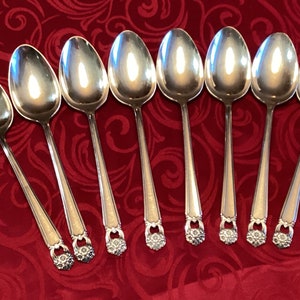 Set Of 8 Eternally Yours Pattern Silver Plated Serving Spoons 1847 Rogers Brothers Tableware Serving Ware Occasions