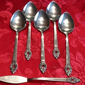 Danish Court Pattern 1881 Rogers Oneida Ltd Stainless Steel Replacement Pieces