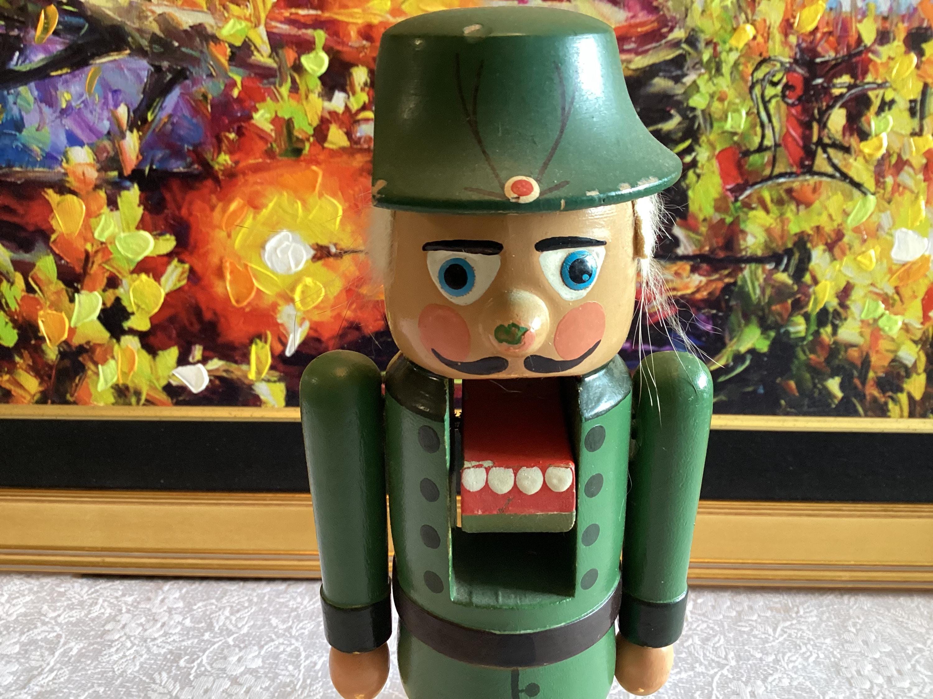 関税込み アンティーク エルツ山地 ドイツ くるみ割り人形 ドイツ民主