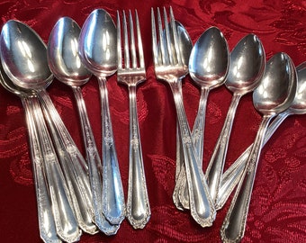 Merianna Silverpläterade reservdelar Teskedar Matskedar Gafflar Bestick Bestick Silverbestick Servis Matporslin Önskat mönster