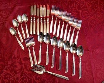 28 delar silverpläterade bestick med sydhavsmönster, tillverkade av Community Tableware, retro MCM-matporslin, köksredskap