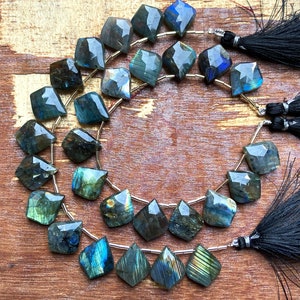 Labradorite, Leaf Shape Faceted beads, briollete beads, Both Side Faceted, 14 Pieces, Size 19x16x6 mm Approx, Best for jewellery Making