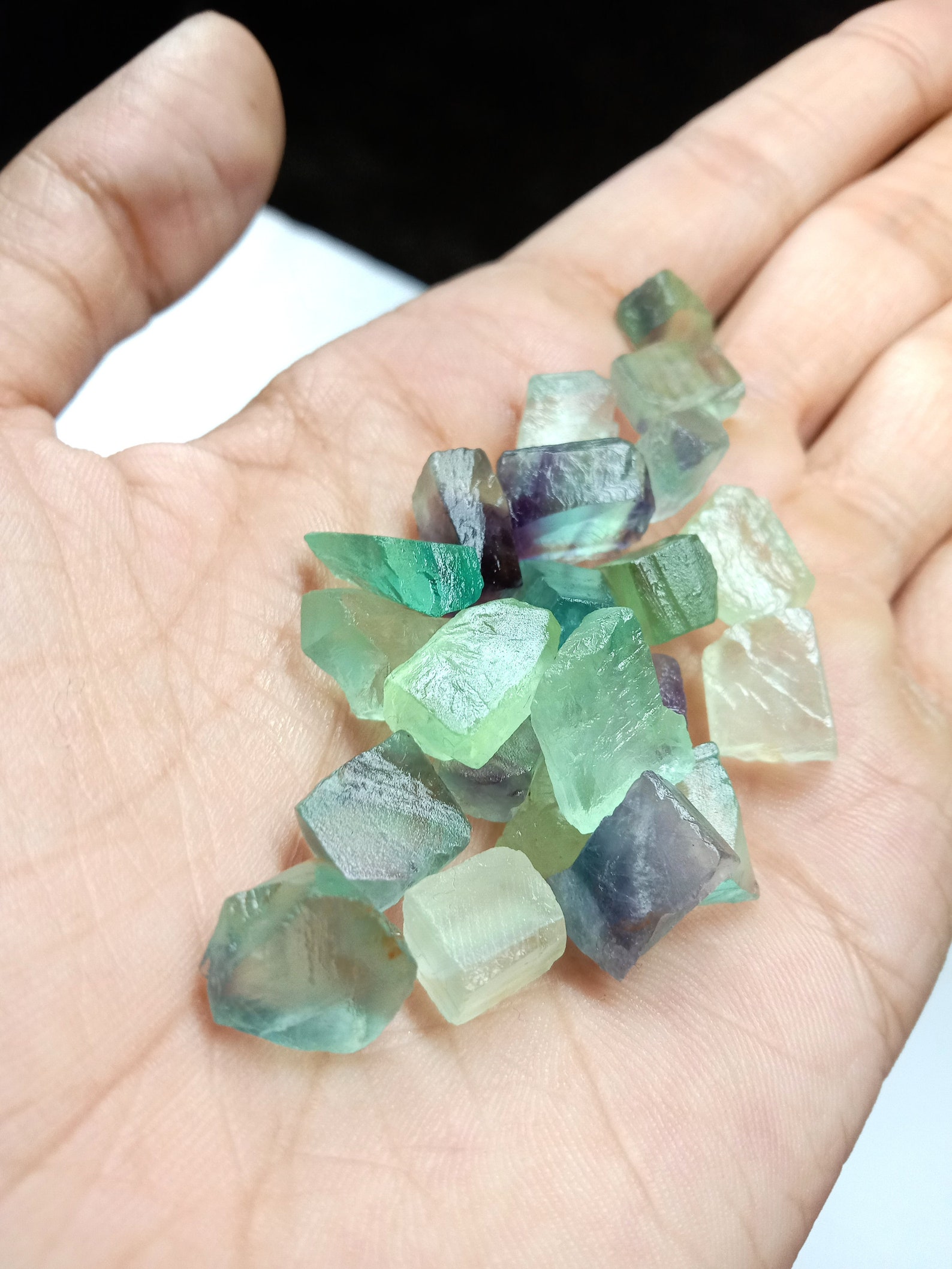 Naturale Multi Colour fluorite Rough Gemstone fluorite Etsy