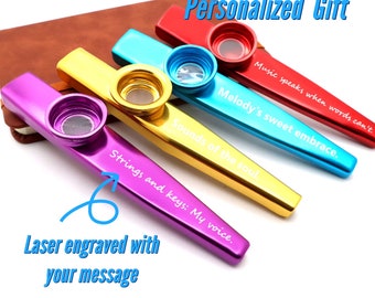 Kazoo musical personnalisé avec message gravé personnalisé pour un cadeau musical et des divertissements musicaux | Cadeau personnalisé pour professeur de musique pour des moments mémorables