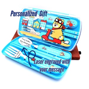 Juego de cubiertos de almuerzo personalizado para niños para el regreso a la escuela/juego de utensilios de almuerzo de viaje para niños con cuchara, tenedor y palillos grabados personalizados