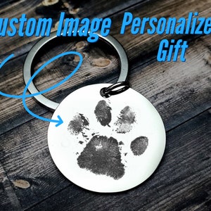 Paw Print Keychain by Dune Jewelry | Customize with 5,000+ Elements
