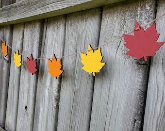 Maple leaf garland, Wood leaf banner, Thanksgiving decor, Fall leaves, Fall decoration, Autumn banner, Fall garland, Colorful leaf garland