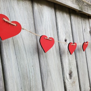 Heart Garland, Wood Heart Banner, Rustic Valentine&#39;s Day Decoration, Heart Banner, Red Heart Garland, Valentine&#39;s Day Decor, Heart Decor